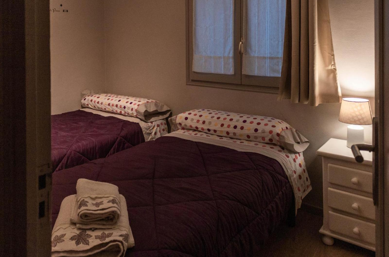 Acogedor Y Centrico Apartment Puigcerda Bagian luar foto
